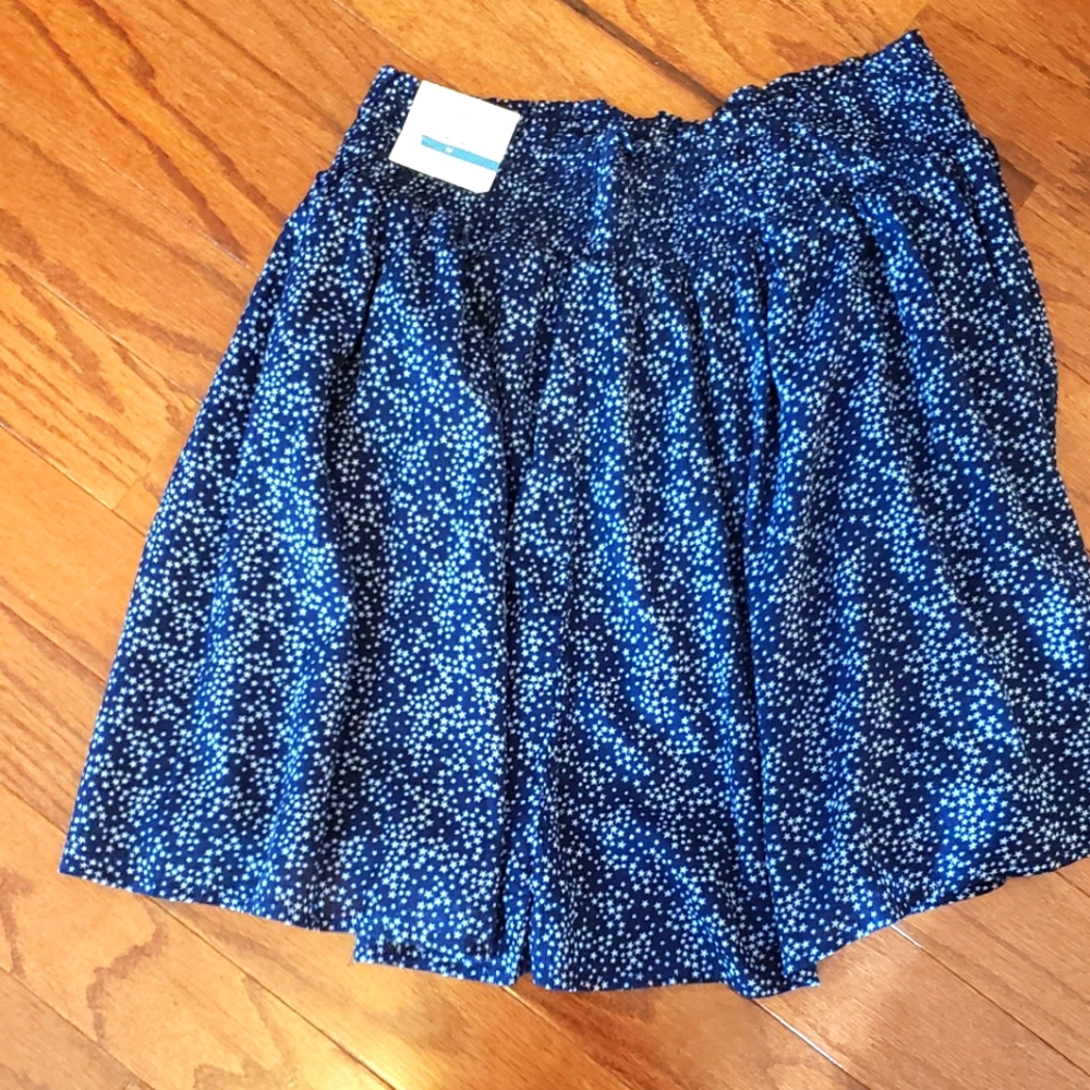 Old Navy skirt,  size M, blue with white stars